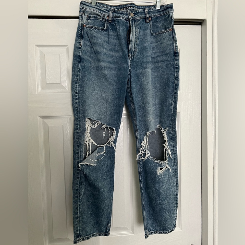 American Eagle Mom Jean